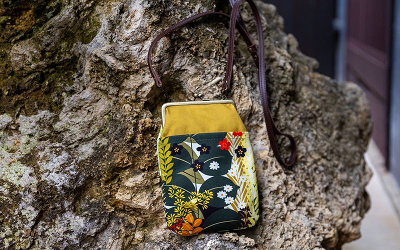 4寸縦型ポシェットがま口「しょくぶつえん」