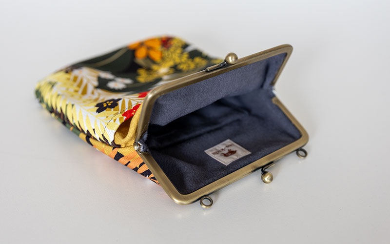 4寸縦型ポシェットがま口「しょくぶつえん」