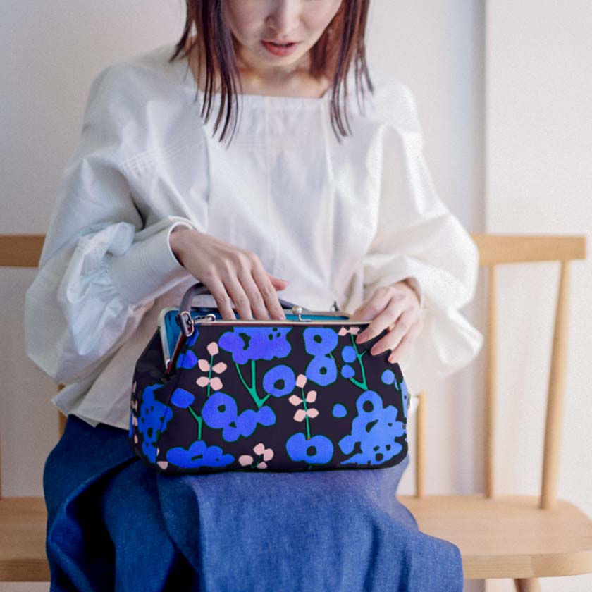 手捺染 横長がま口バッグ はなさかり・ボーダーリーフ（持ち手変更）