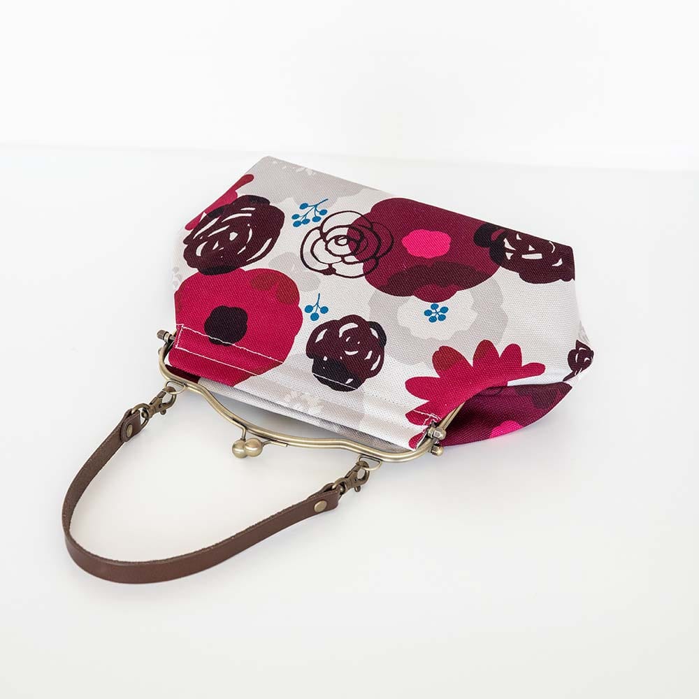 横長ベンリーがま口「はなかさね」