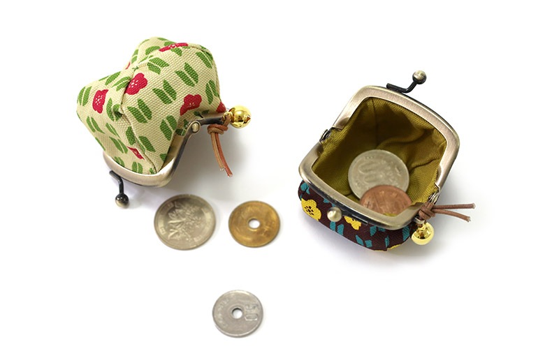 1.7寸ころりんがま口鈴付「彩」｜亥之吉 by 京美染色株式会社