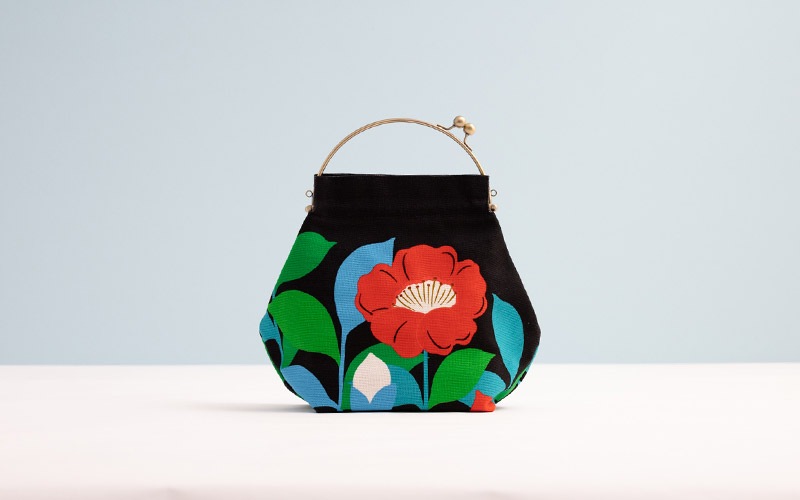 ベンリーがま口【大】「べにつばき」