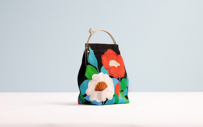 ベンリーがま口【大】「べにつばき」