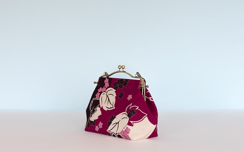 横長ベンリーがま口「つたかずら」