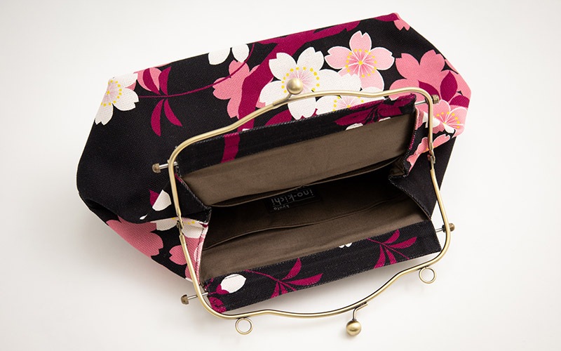 横長ベンリーがま口「さくらさく」