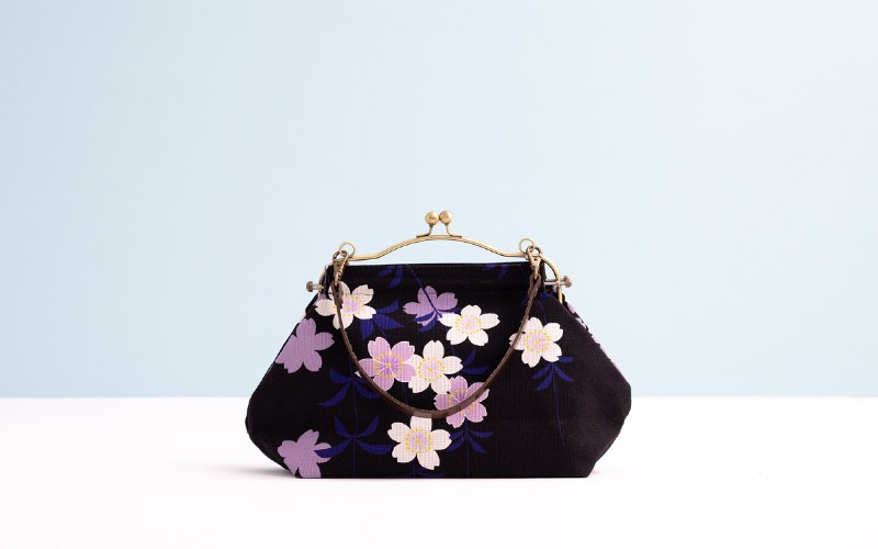 横長ベンリーがま口「さくらさく」