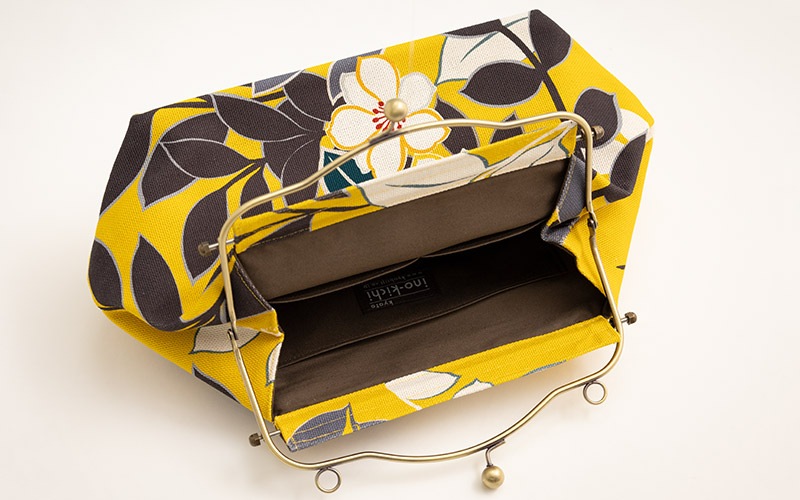 横長ベンリーがま口「しゃら きいろ」