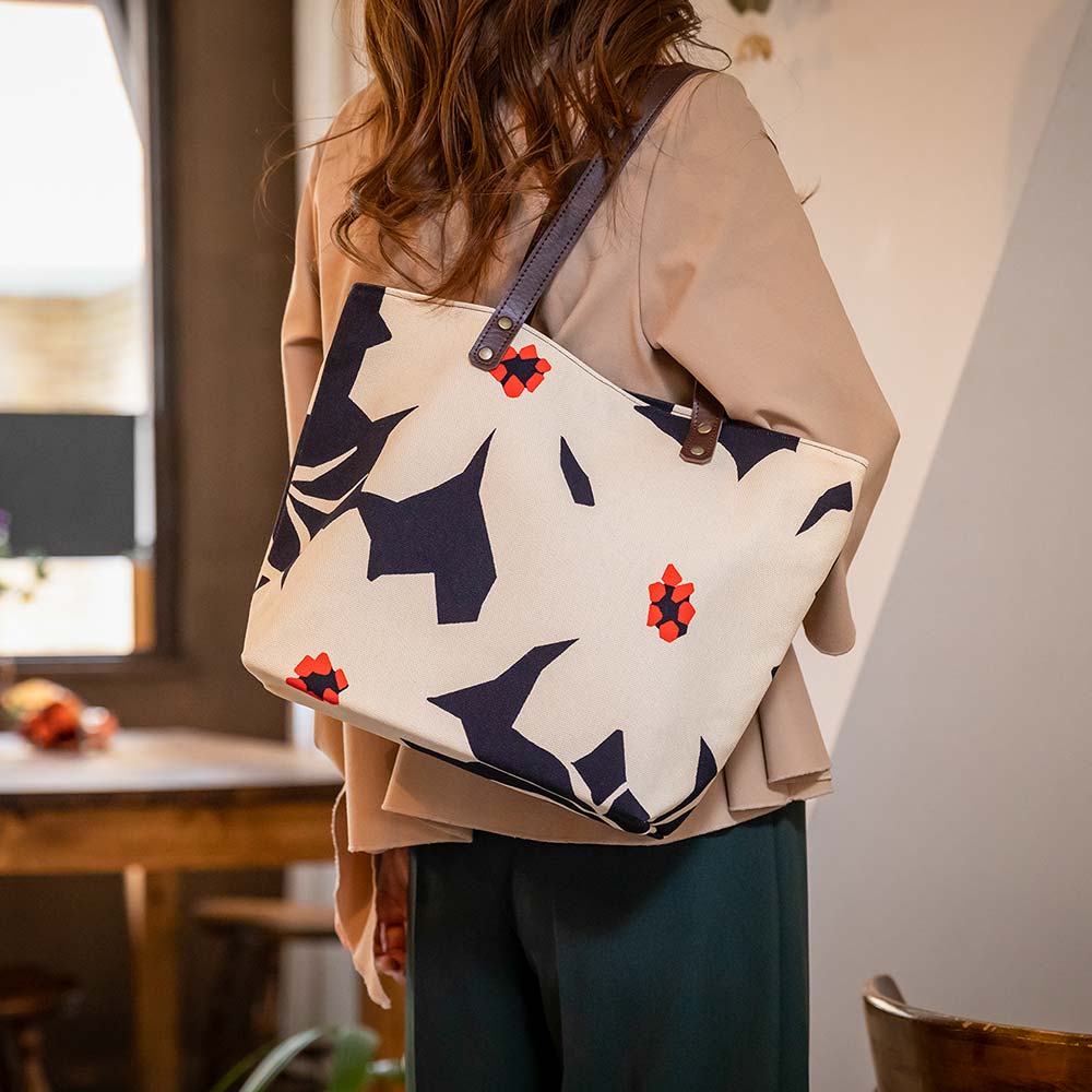 中トートバッグ「マーガレット」