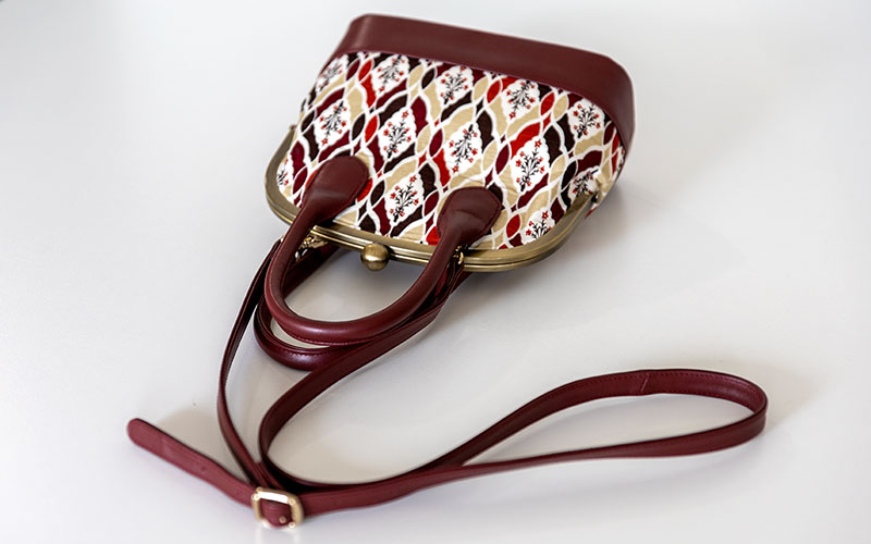 手捺染 シルク2wayがま口バッグ [ほしのぶーけ]