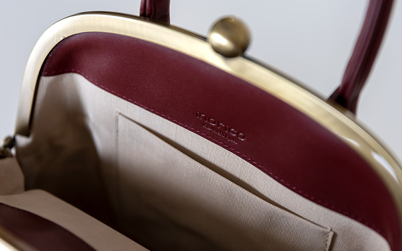 手捺染 シルク2wayがま口バッグ [ゆらりすいせん]