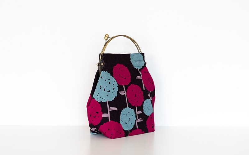 ベンリーがま口【大】「こでまり」