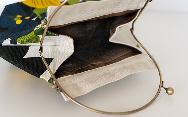 ベンリーがま口【大】「はなもゆ」