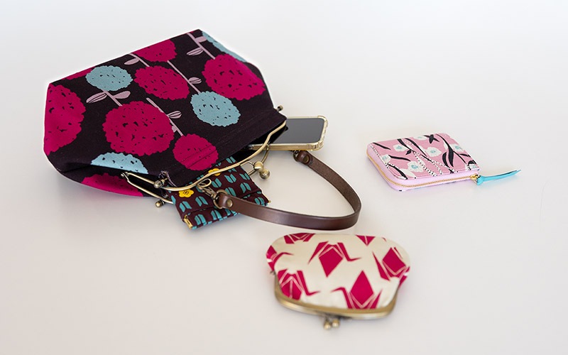 横長ベンリーがま口「こでまり」