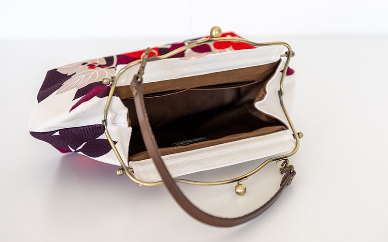 横長ベンリーがま口「はなもゆ」