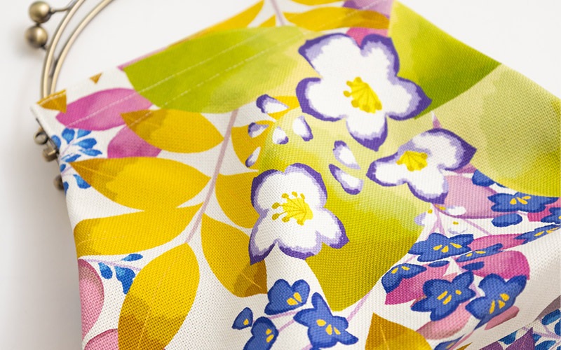 ベンリーがま口【大】「かぜこばな」｜亥之吉 by 京美染色株式会社