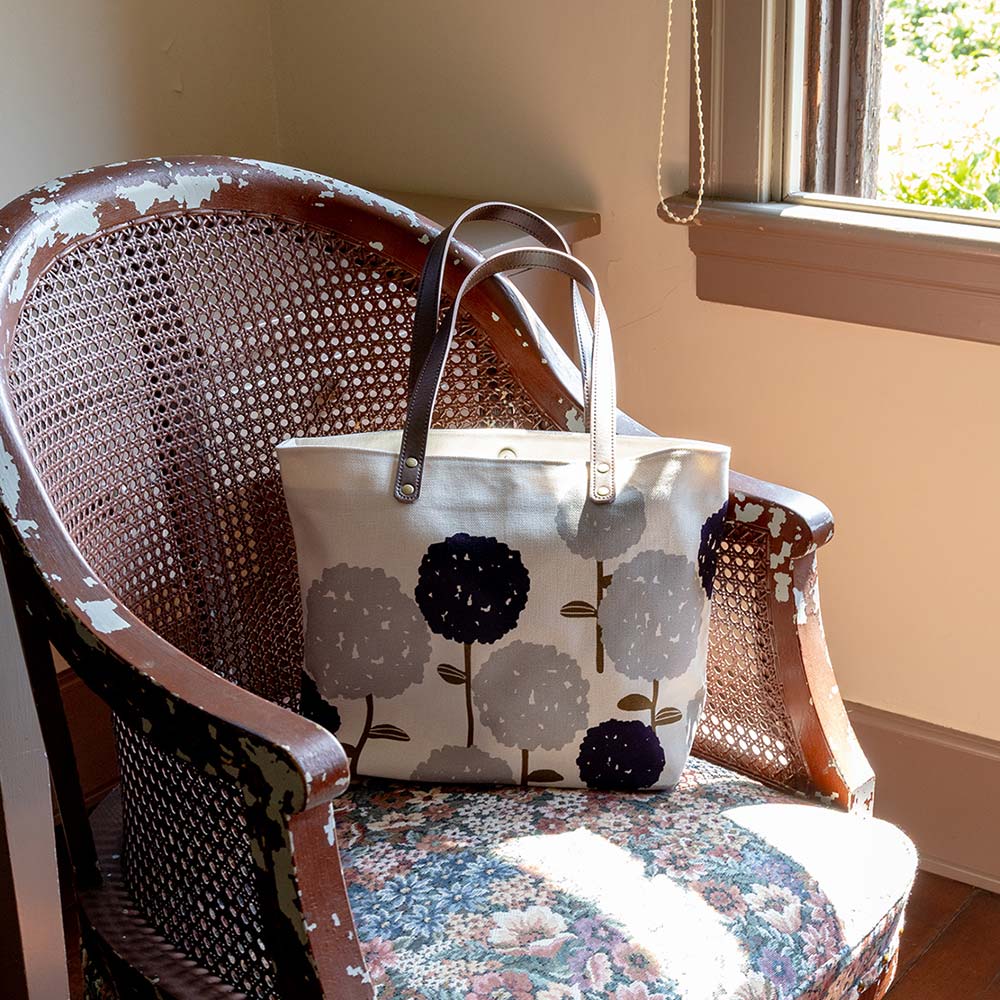 中トートバッグ「こでまり」