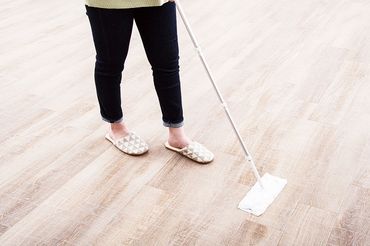 モダンタイルカーペット「Viela（ビエラ）」吸着シートタイプ450mm角