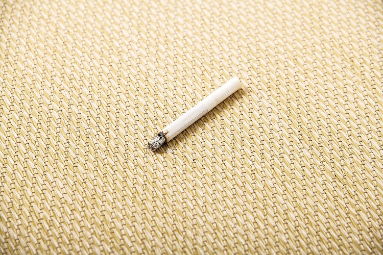 モダンタイルカーペット「Viela（ビエラ）」吸着シートタイプ450mm角