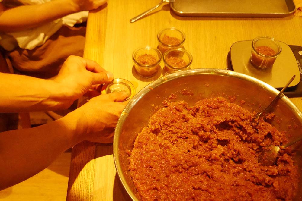 食べる紅豚味噌