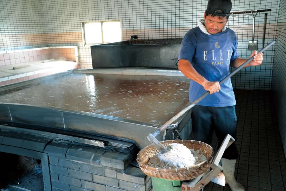 粟國の塩・島唐辛子ブレンド
