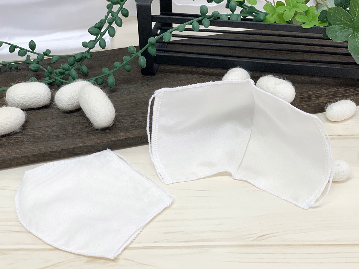 シルクインナーマスク（2枚入り）