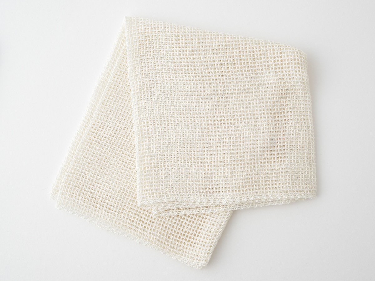 天然生成　絹メッシュボディタオル