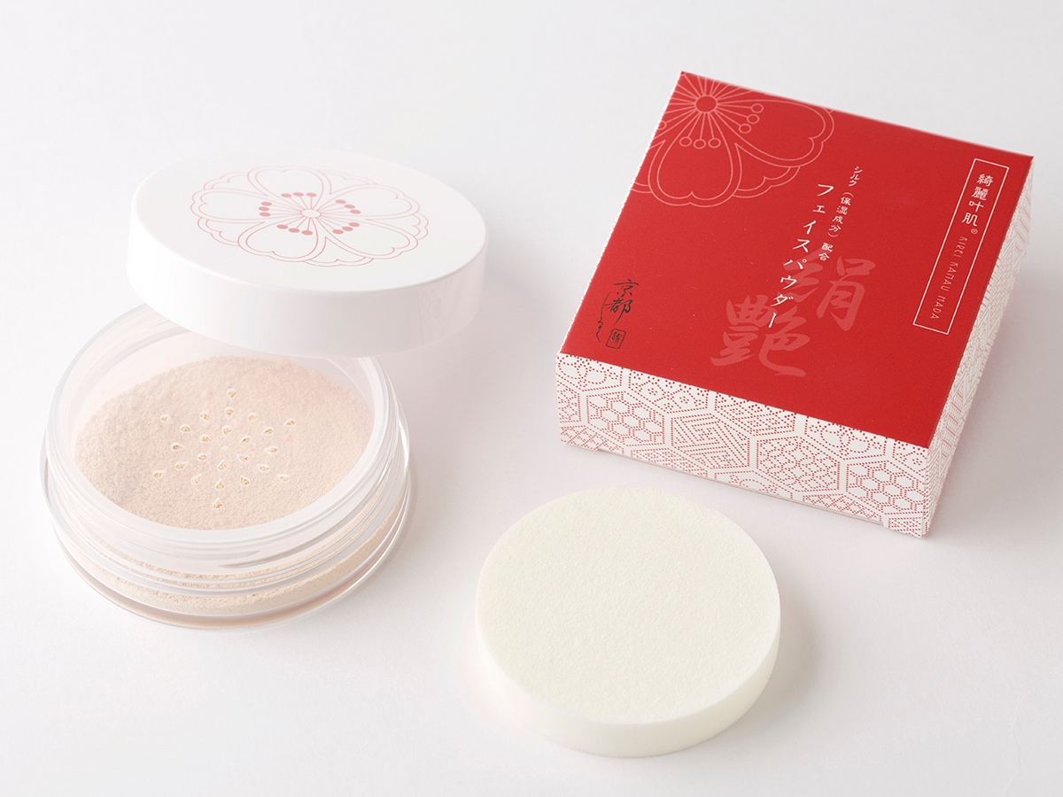 綺麗叶肌 絹艶フェイスパウダー | コスメ | 京都しるく公式オンライン