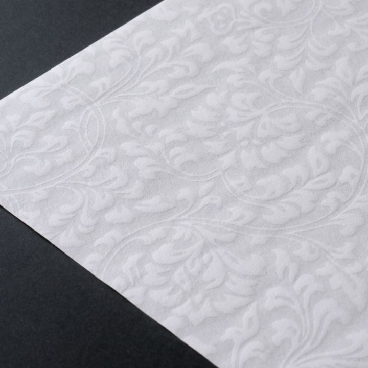 繊細な美しさが人気です。