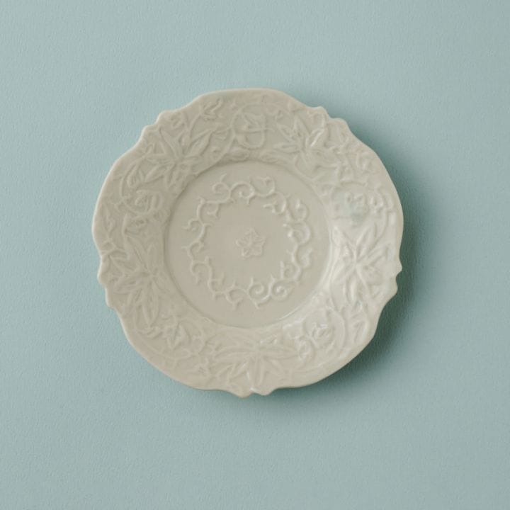 【販売終了】【期間限定・数量限定】青白磁花唐草稜花豆皿