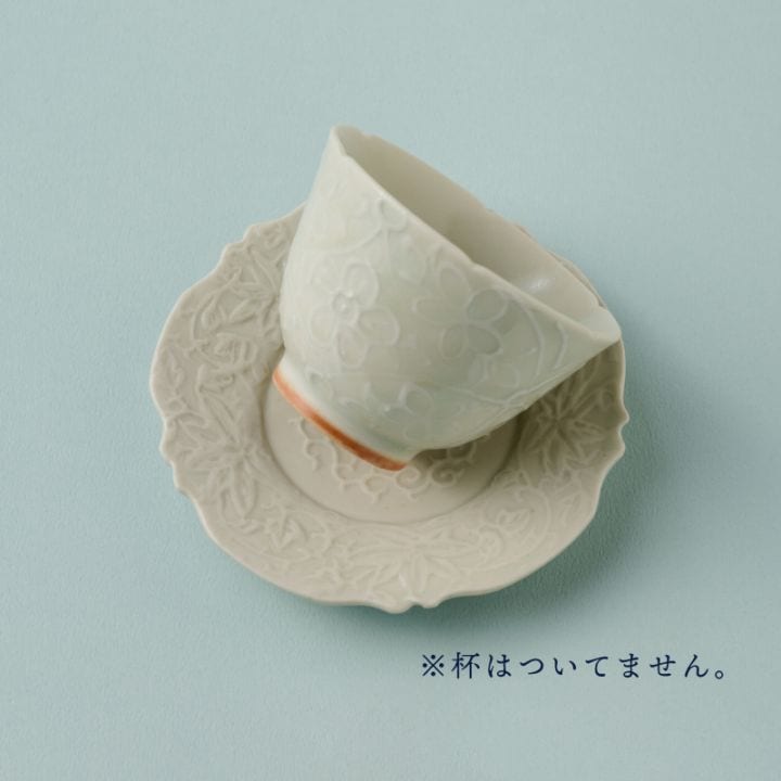 別売の杯（お湯呑み）とセットで使うのもおすすめ。<a href=