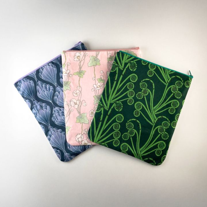 ご朱印ポーチ《こごみ／秋明菊／うろこ》