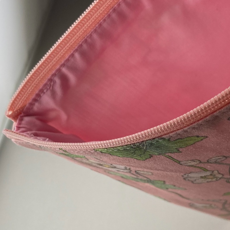 ご朱印ポーチ《こごみ／秋明菊／うろこ》