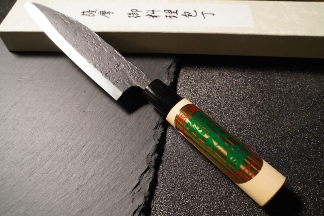 送料込み】伝統の技が光る料理包丁・薩摩包丁（15㎝・ヒバ柄） | 雑貨