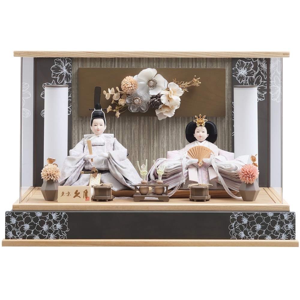 東京久月　雛人形アクリルケース入り親王飾り・間口約３８×奥行約２８×高さ約３０㎝ 東京久月 雛人形ガラスケース入り親王飾り・間口約63×奥行約30×高