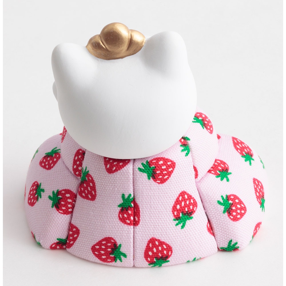 70年代ヴィンテージ大きな瞳や長いお髭が美しい招き猫 70年代ヴィンテージ大きな瞳や長いお髭が美しい招き猫 - メルカリ