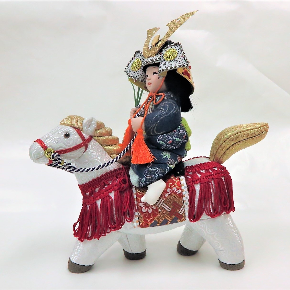 家具職人手作りクルミの木馬 家具職人手作りクルミの木馬