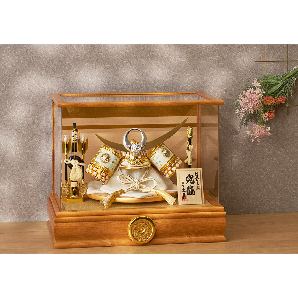 新撰組グッズ　ケース付 上杉謙信公 兜ケース飾り 銘木シリーズ タモ アクリルケース 3G