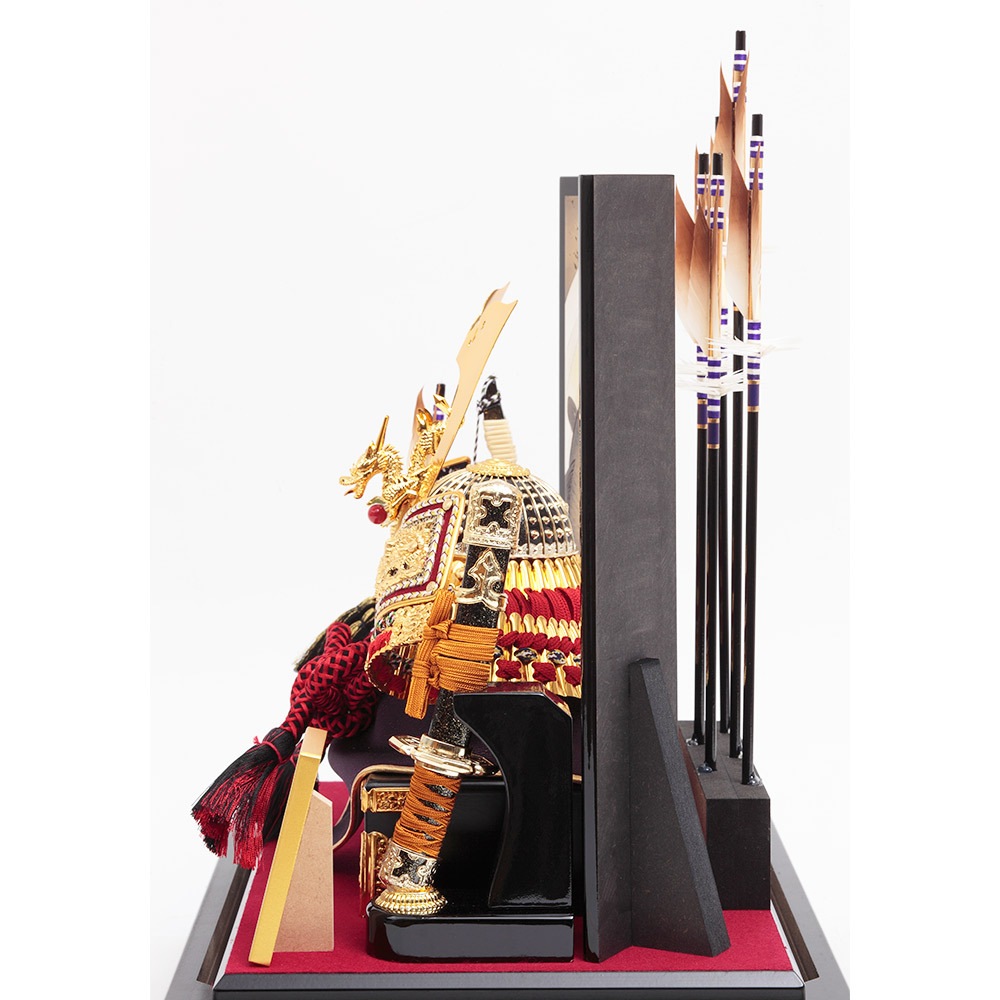 【五月人形】オルゴール付き兜飾りケース入り 172497627.jpg?cmsp_timestamp=