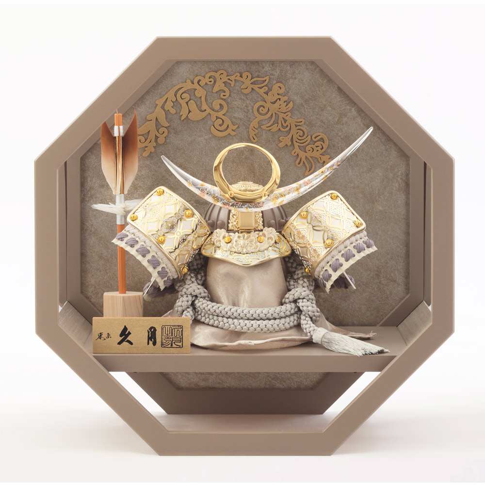 上杉謙信公 兜ケース飾り アクリルケース 6G-C25 | 兜ケース飾り