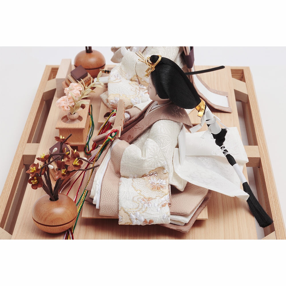 伝統的な雛人形 ひな壇飾り 五人飾 久月 ケース飾り ひな人形 親王飾 ひな人形 | 雛人形（ひな人形）、五月人形、羽子板、破魔弓は人形の久月