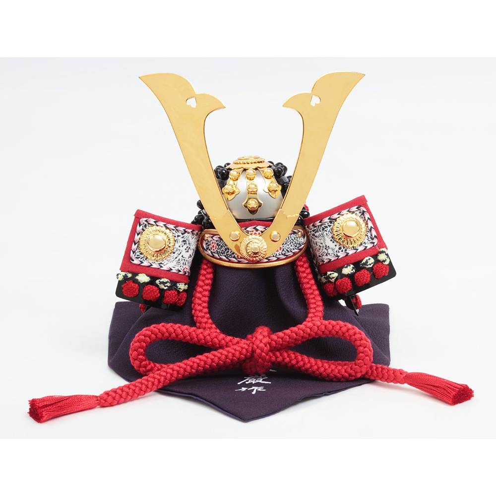 加藤峻厳作 兜飾り 6GR-K55 | 五月人形 | 【公式】 人形の久月