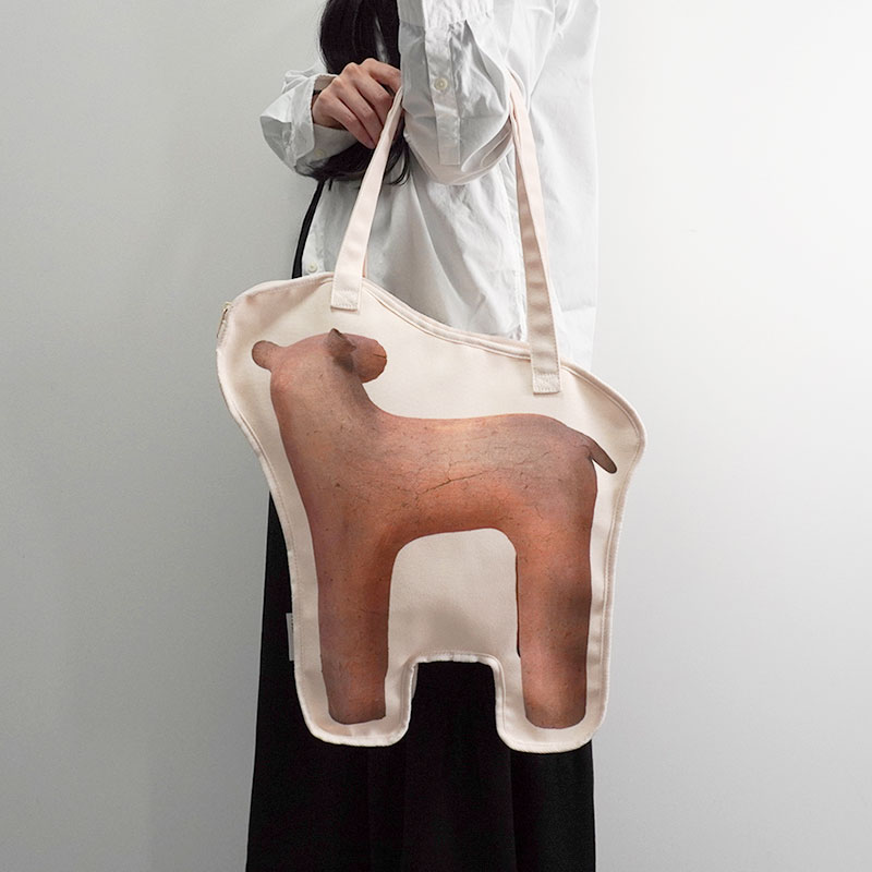 抱える! 埴輪鹿トートバッグ