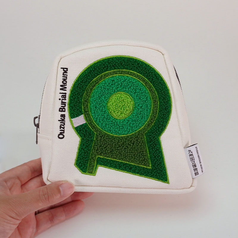 装飾古墳ポーチ 王塚古墳形