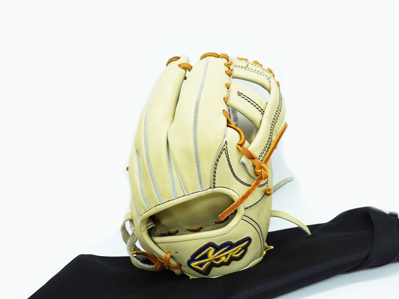 中古品 エールストーリー 硬式 内野手用グローブ 6383 中古品 エールストーリー 硬式 内野手用グローブ 6383 中古品