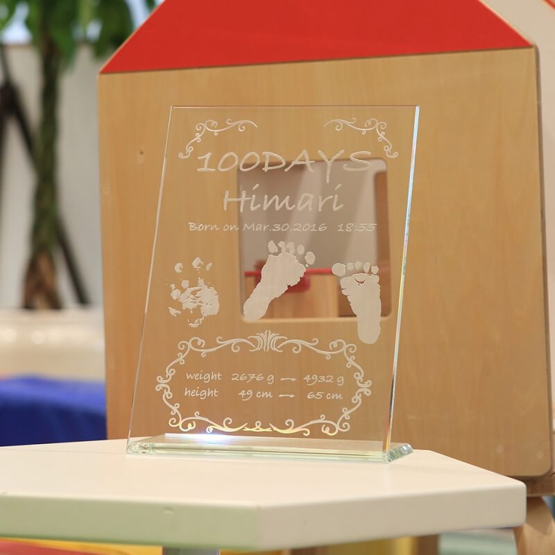 高透明ガラスの銘板【色なし】