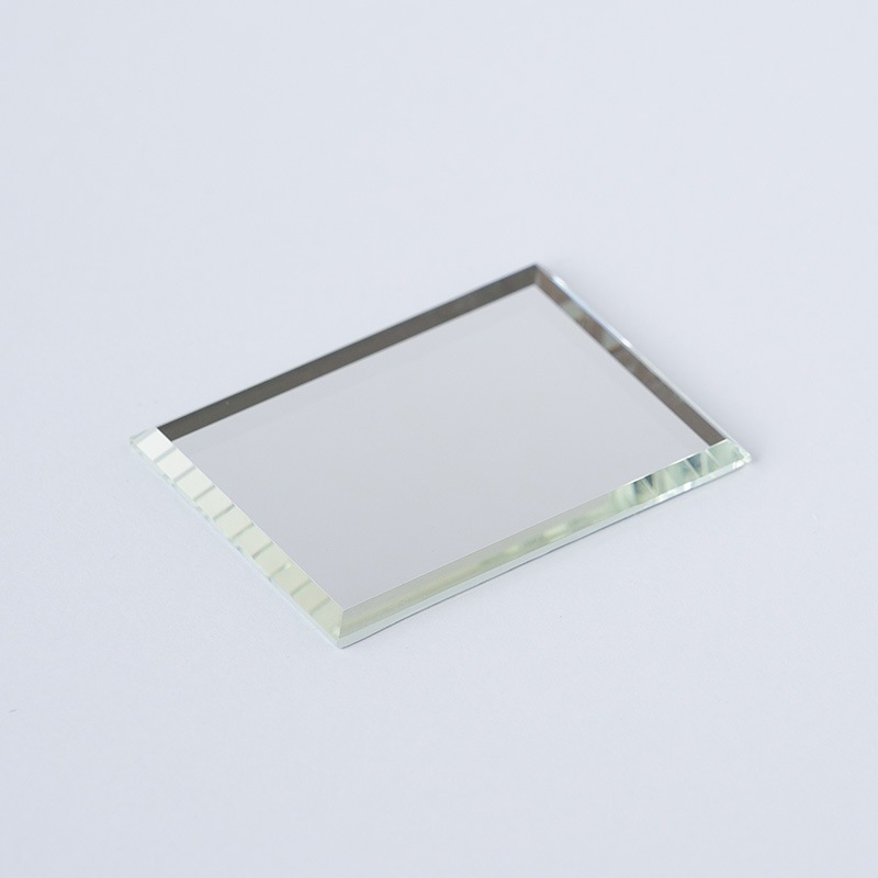 980円　お試しコンパクトミラー