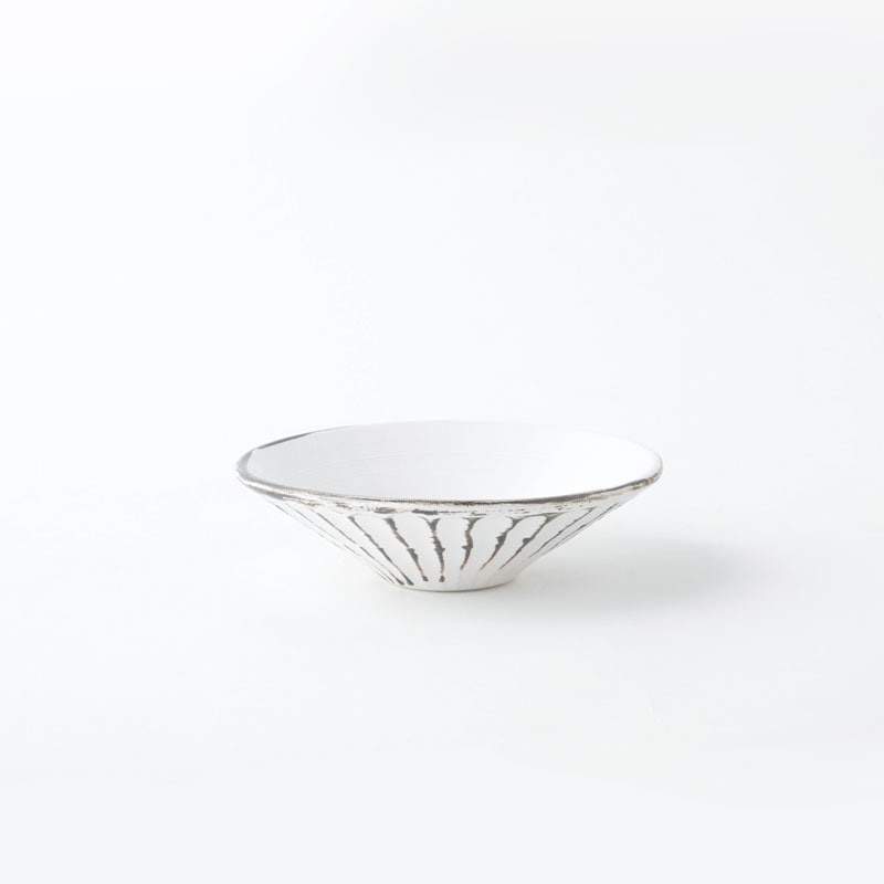 錆粉引　しのぎ浅鉢　小