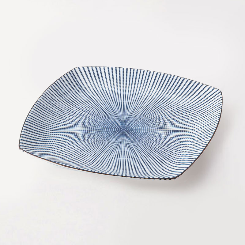 千段十草　四角大皿