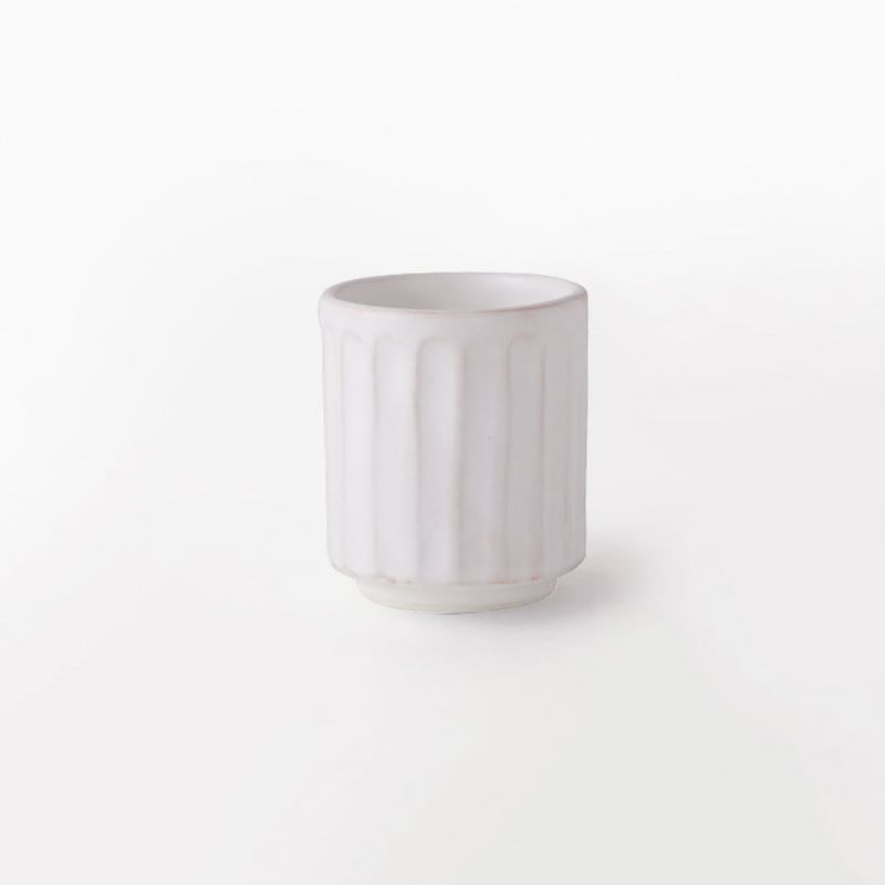 粉引　しのぎ湯呑