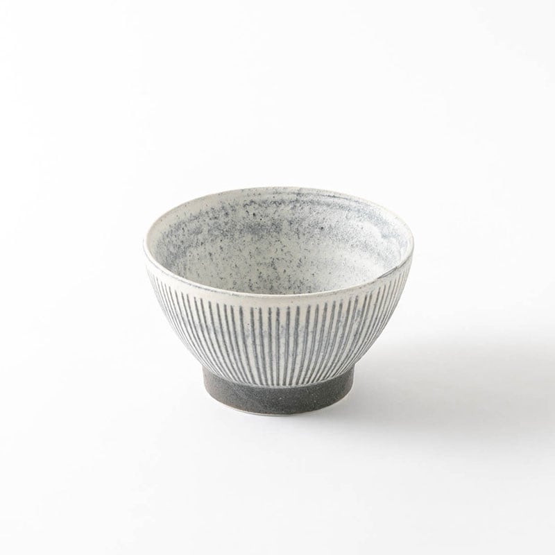 灰吹炭化粉引　千段くらわんか4.0飯碗